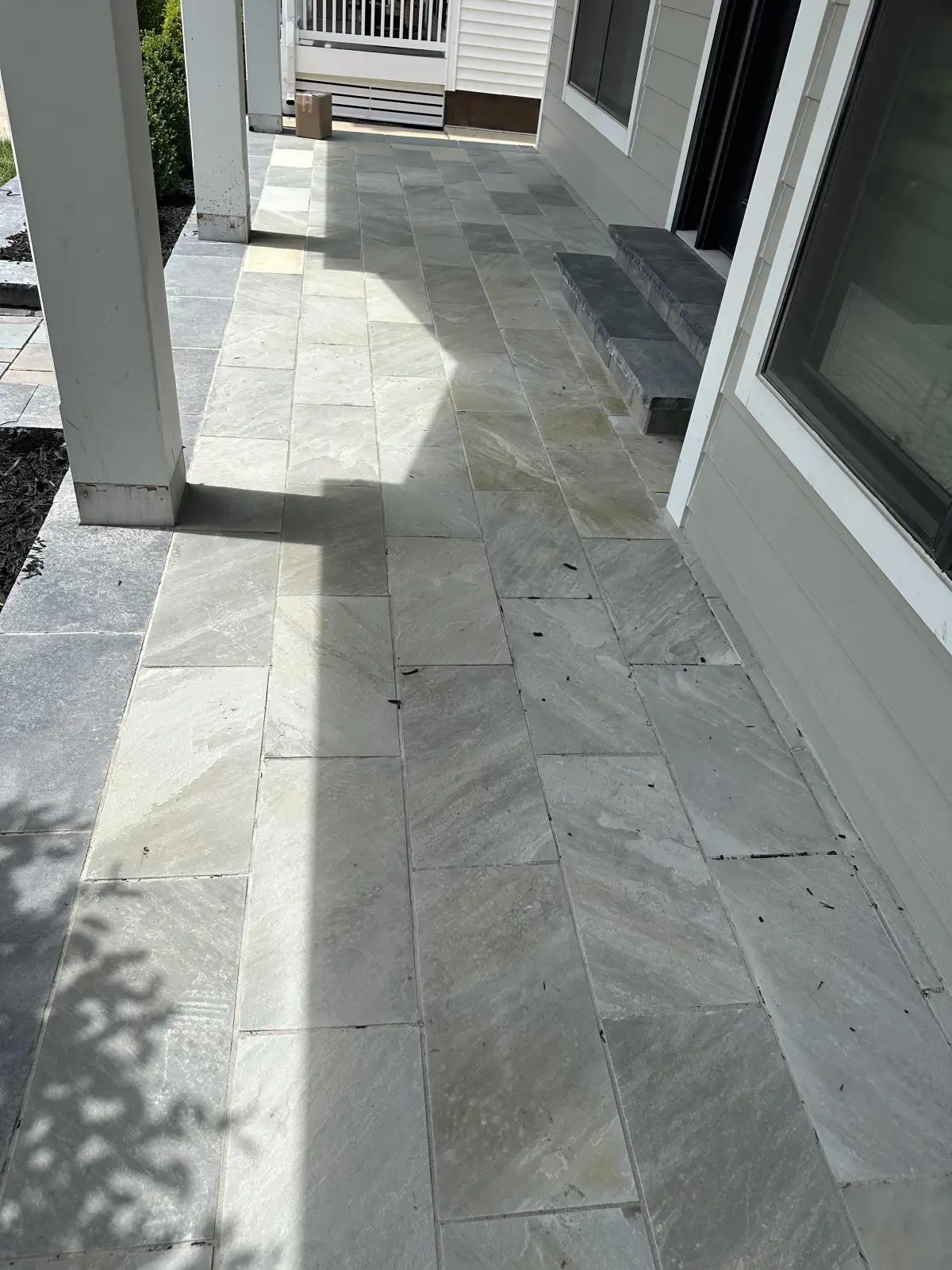 Natural stone large-format paver walkway for flagstone-style patio in St. Louis